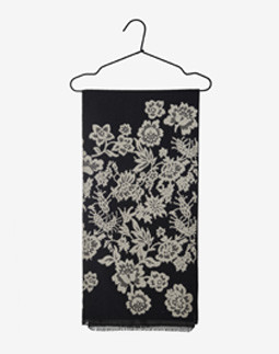 Шарф жіночий Regina Notte sc3077 Black and Beige